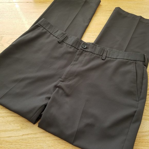 Mens Haggar Straight Fit Golf Pants Classic 40x32 Gray 100% Polyester Flat Front